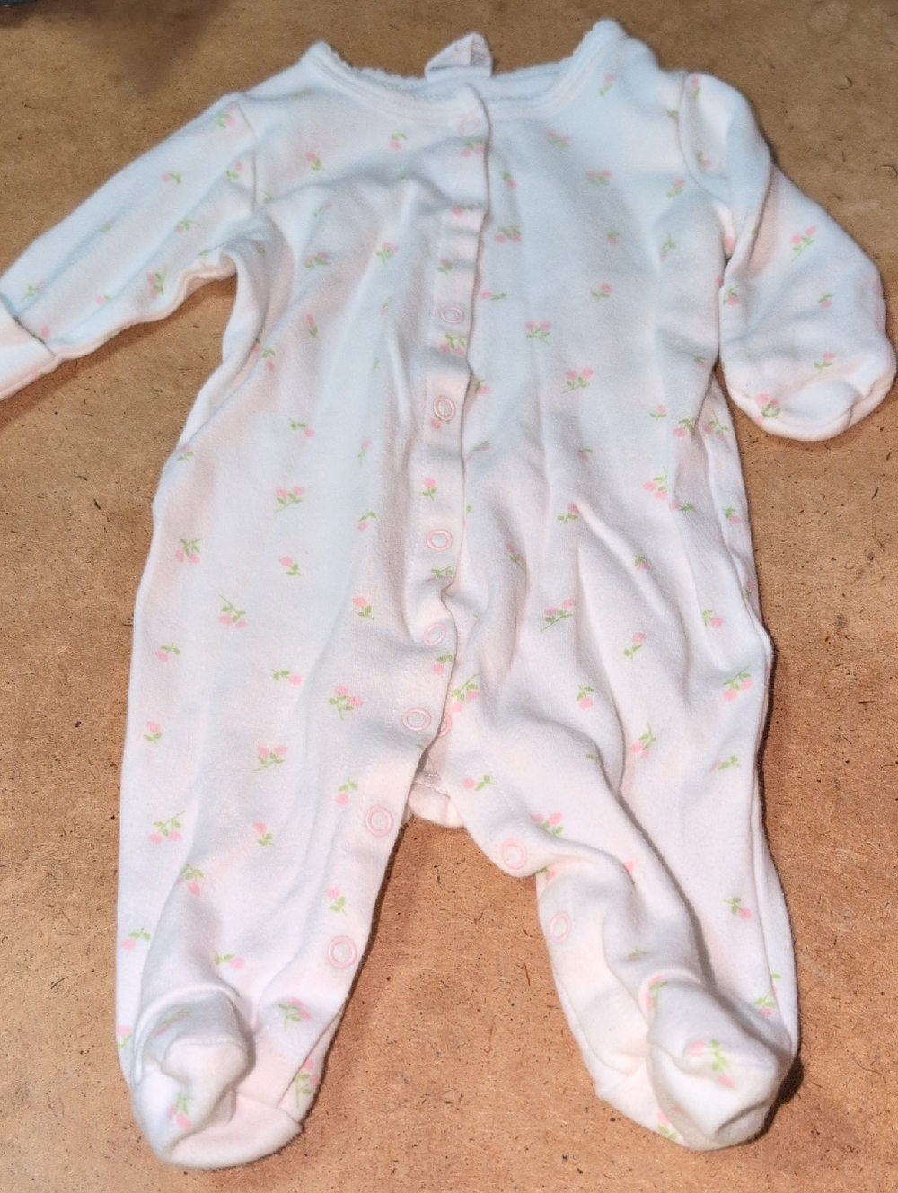 ❤️‍🔥10/$10❤️‍🔥 Baby Girls Starting Out Floral Button Footie Sleeper Size 3M